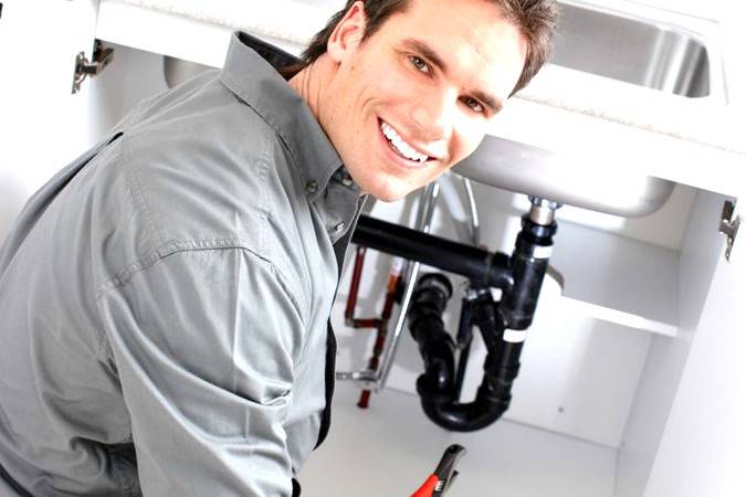 Fontanero urgente Valencia – Servivios de fontanería urgente