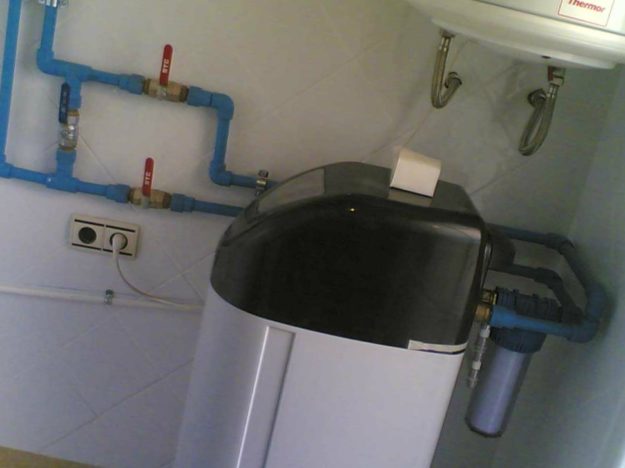 Servicio de instalación de descalcificadores Valencia – Empresa profesional Servicio de instalación de descalcificadores Valencia - Empresa profesional